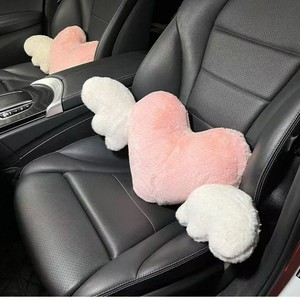 Almohada de felpa en forma de corazón para coche, soporte lumbar, protector de cuello para asientos de coche, decoración interior, juego de 3-4 piezas extra suaves - Product Image 3