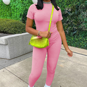 Gerippter Strick Custom LOGO Casual Damen Set Kurzarm Top und Shorts Lounge Wear Outfit 2-teilige Leggings Lounge wear Damen Sets - Product Image 5