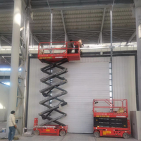 Porte sectionnelle industrielle automatique à levage vertical pour entrepôt et quai