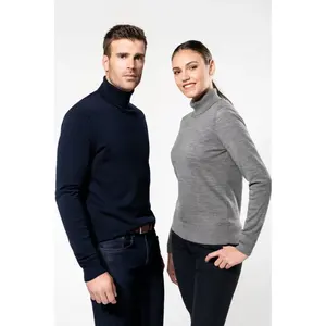 Pull à col roulé en laine mérinos pour femmes, merchandising - Product Image 1