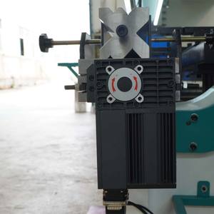 Venta caliente 160T 200T 3200MM 4000MM 4 + 1 eje CNC máquina dobladora de chapa DA58T DA66T DA69T máquina plegadora hidráulica CNC - Product Image 5