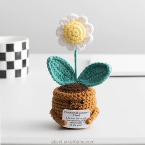 Maceta de Ganchillo Hecha a Mano con Rosas, Girasoles y Corazones, Regalo de Ánimo Positivo para el Día de la Madre, Navidad, Halloween - Product Image 6