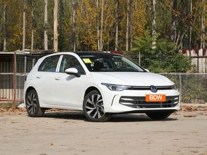 Exportation Mondiale 2024 pour <span class=keywords><strong>Golf</strong></span> 300TSI <span class=keywords><strong>7</strong></span> vitesses DCT Euro VI Turbo Gauche Automatique Voitures d'<span class=keywords><strong>occasion</strong></span> pas chères de Chine Prêtes à être expédiées - Product Image 3