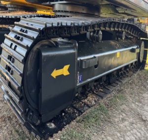 Excavatrice Hyundai R225LC/R220LC d'occasion de 25 tonnes en bon état de marche, prête à l'emploi, modèle populaire, pièces détachées suffisantes, moteur, boîte de vitesses - Product Image 6