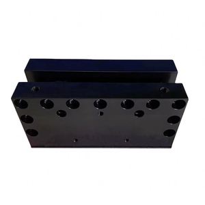 Services de tournage et fraisage de précision sur mesure, usinage CNC, fabrication de pièces automobiles en acier inoxydable avec perçage inclus - Product Image 1