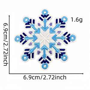Grande collection de patchs brodés thermocollants bleus motif neige pour la décoration de vêtements, chapeaux et sacs - Product Image 4