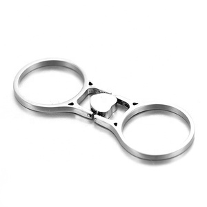 Yiwu Aceon acier inoxydable conception amour bande deux cercles rotation coeur initiale graver Double rotation coeur anneau - Product Image 1
