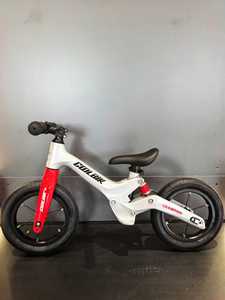 Vélo d'équilibre pour enfants de qualité supérieure, personnalisé et unique, avec cadre en alliage de magnésium, vélo pour enfants pour les sports de plein air - Product Image 5