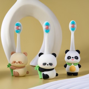 แปรงสีฟันขนนุ่มแพนด้าน่ารัก 10000 เส้น พร้อมด้ามจับกันลื่น สำหรับเด็กเล็ก เด็กวัยหัดเดิน และเด็กทั่วไป ทำความสะอาดช่องปากและฟัน - Product Image 1
