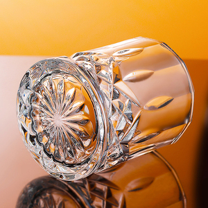 HXGLASS Verre à whisky en cristal réutilisable créatif Style vintage Ins Pinte octogonale en forme de carré Sublimation de bière domestique - Product Image 6