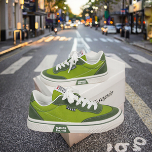 รองเท้าผ้าใบผู้ชาย ฤดูใบไม้ผลิ 2025 รุ่นใหม่ สไตล์ลำลอง อเนกประสงค์ ระบายอากาศได้ดี น้ำหนักเบา ทันสมัย แฟชั่นฤดูร้อน ฤดูใบไม้ร่วง รองเท้าสำหรับวัยรุ่น - Product Image 3