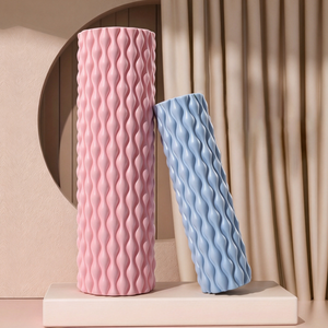 Nouveau rouleau de massage portable en EVA en forme de goutte d'eau pour la maison, rouleau de yoga personnalisé, rouleau en mousse en gros - Product Image 1