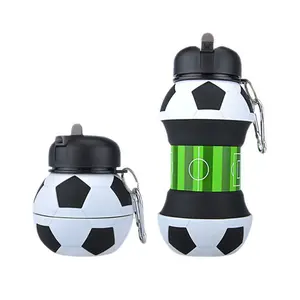 Botella de baloncesto de viaje portátil americana, taza deportiva para niños, tetera reutilizable, botella de agua plegable de fútbol de silicona
