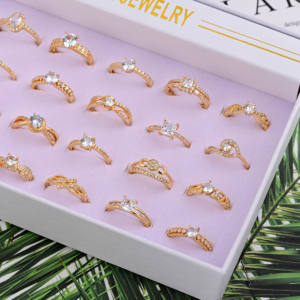 Cincin Janji Berlapis Emas 18K Vintage dengan Zirkonia Kubik, Cincin Pertunangan untuk Wanita, Cincin Putri untuk Ulang Tahun, Perhiasan - Product Image 1