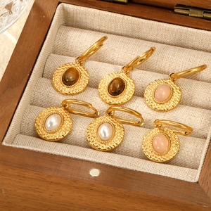 Pendientes de Aro Geométricos de Piedra Natural Personalizados, Pendientes Colgantes de Acero Inoxidable Resistentes al Agua con Baño de Oro de 18K para Mujer - Product Image 2
