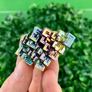 Vente en gros <span class=keywords><strong>de</strong></span> minerai <span class=keywords><strong>de</strong></span> <span class=keywords><strong>bismuth</strong></span> arc-en-ciel naturel en vrac <span class=keywords><strong>cristal</strong></span> <span class=keywords><strong>de</strong></span> minerai métallique <span class=keywords><strong>cristal</strong></span> <span class=keywords><strong>de</strong></span> <span class=keywords><strong>bismuth</strong></span> - Product Image 5
