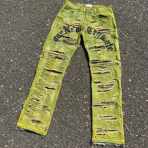 Pantalones Vaqueros Acampanados con Lavado Ácido, Diseño Personalizado OEM, Estilo Hip Hop, Desgastados, Vintage, Verdes para Hombre - Product Image 1
