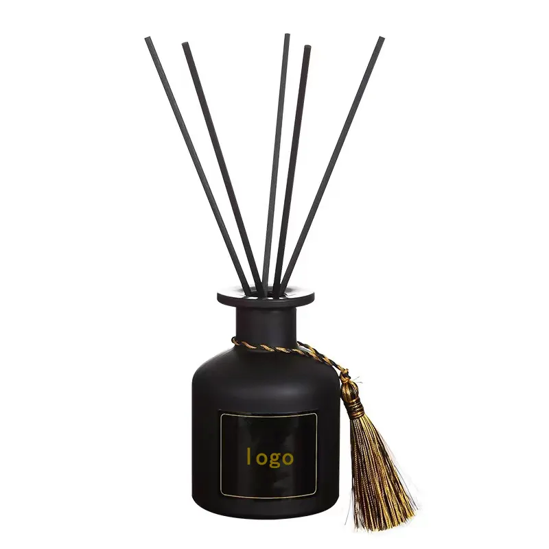 Vente en gros Bouteille de luxe vide ronde noire mate diffuseur de parfum en verre Reed 100ml 200ml 250ml