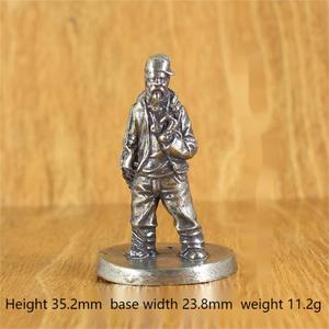 Venta al por mayor de adornos de metal OM07 Retro soldado <span class=keywords><strong>modelo</strong></span> Metal juguete garaje Kit para niño regalo - Product Image 2