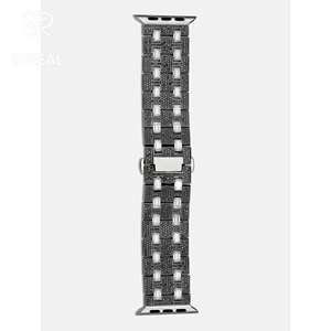 Bracelet de montre Apple personnalisé en moissanite VVS, luxe, style hip-hop, en argent sterling 925, serti de pierres, bijoux fins - Product Image 3