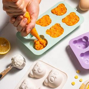 Moule à gâteau en silicone en forme d'ours pour la pâtisserie domestique, bac à glaçons, moule à gâteau en silicone fait main pour la préparation de repas de bébé cuits à la vapeur - Product Image 2