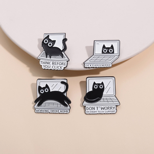 Broches <span class=keywords><strong>de</strong></span> esmalte <span class=keywords><strong>de</strong></span> gato negro personalizados PENSAR <span class=keywords><strong>ANTES</strong></span> <span class=keywords><strong>DE</strong></span> HACER CLIC Broches Insignias <span class=keywords><strong>de</strong></span> solapa TRABAJANDO DESDE CASA Regalo <span class=keywords><strong>de</strong></span> joyería divertido para amigos - Product Image 3