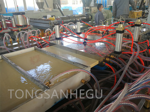 Máquina de panel WPC para proyectos llave en mano, buena calidad, madera plástica, puertas compuestas, precio - Product Image 4
