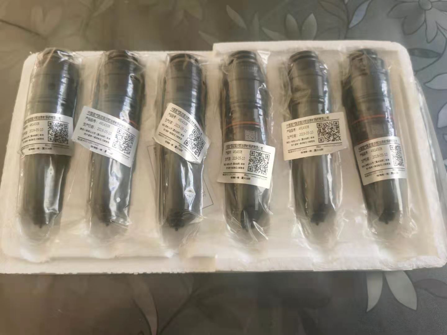 diesel injector nozzle 3054218 4914308 injector for CUMMINS NT855 ENGINE High quality spare parts fuel injector  3054218 4914308