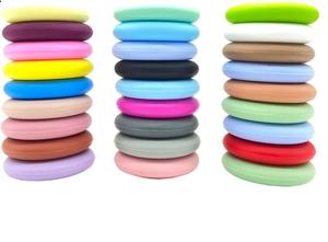 <span class=keywords><strong>Adaptateur</strong></span> de sucette en <span class=keywords><strong>Silicone</strong></span> sans BPA petit anneau rond en caoutchouc de <span class=keywords><strong>Silicone</strong></span> coloré anneaux de dentition en <span class=keywords><strong>Silicone</strong></span> pour bébé - Product Image 5