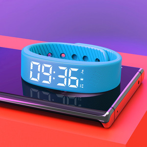 Bracelet intelligent avec écran OLED, bracelet en silicone, tracker d'activité, moniteur de fréquence cardiaque tactile, podomètre, tracker de sommeil - Product Image 2