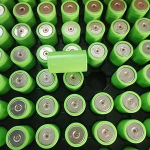 Batería de Litio de Estado Semisólido Recargable para Vehículos Eléctricos, 4680 Celdas, Larga Duración, 3.7V 23000mAh, 1000 Ciclos, Gran Venta - Product Image 4