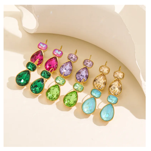 Tempérament de luxe en or 18 carats en acier inoxydable coloré irrégulier strass boucles d'oreilles exquises pour les femmes Style Vintage pour cadeau - Product Image 1