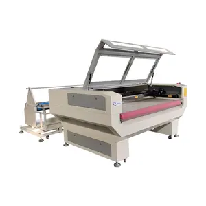 A máquina de corte do laser do CO2 do pano da tela dirige o laser duplo com câmera do CCD e auto sistema de alimentação para vestuários