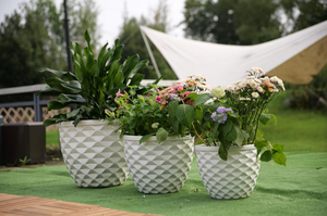 Pot de fleurs en céramique personnalisable OEM, style américain moderne, respirant, sur pied - Product Image 6