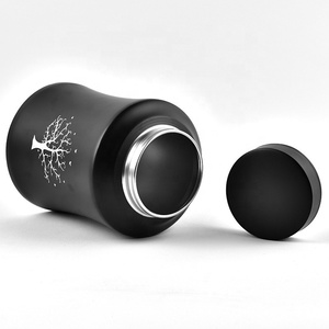 高級ペット遺骨入れ：猫・犬用 金属製メモリアル骨壷＆棺 - Product Image 3