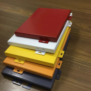 แผ่นอลูมิเนียมหุ้มผนังภายนอกอาคาร ผิวเรียบ ดูแลรักษาง่าย - Product Image 1