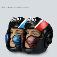 Casque de tête rétro rouge de toutes les couleurs pour l'entraînement de boxe et de taekwondo Modèle rétro avec logo personnalisé
