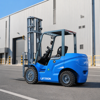 Performa Hidrolik Pengangkatan dan Penumpukan Beban Liftron CPD25 2500kg Forklift Elektrik