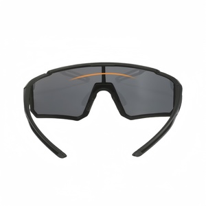 Vente en gros de lunettes de sport lunettes de <span class=keywords><strong>moto</strong></span> sécurité cyclisme lunettes de soleil pour sports cyclisme lunettes de sport en plein air pour adultes - Product Image 4