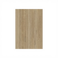 Suelo Vinílico Rígido de Compuesto de Piedra y Plástico (SPC) con Diseño de Grano de Madera, Sistema de Bloqueo, Impermeable, para Interiores
