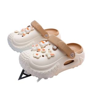 รองเท้าแตะผู้หญิงสไตล์ใหม่สำหรับฤดูร้อน พื้นนุ่ม ส้นหนา กันลื่น ระงับกลิ่น สีขาว ชมพู เบจ ดำ ไซส์ 35 40 - Product Image 4