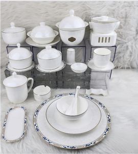 Juego de vajilla de porcelana fina de lujo con relieve, diseño floral azul y borde dorado, que incluye ollas, cuencos, platos y platillos de cerámica para hoteles de lujo y restaurantes. - Product Image 1