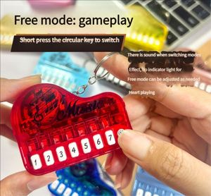 Mini Piano Portable Créatif en Forme de Porte-clés, Jouet Musical Électronique avec Touches Lumineuses, Pendentif Piano de Poche, Cadeau - Product Image 4