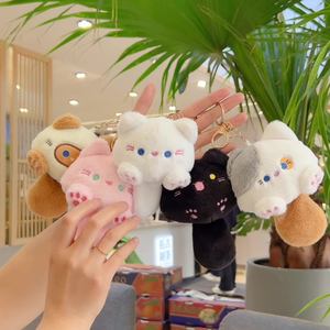 Vente en gros de porte-clés en peluche chat mignon et cool, avec son, pour sacs d'école d'étudiants, spécial pour les machines à griffes - Product Image 6