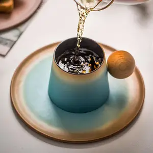 现代陶瓷咖啡杯木柄简约优雅拿铁咖啡杯杯垫配套茶碟