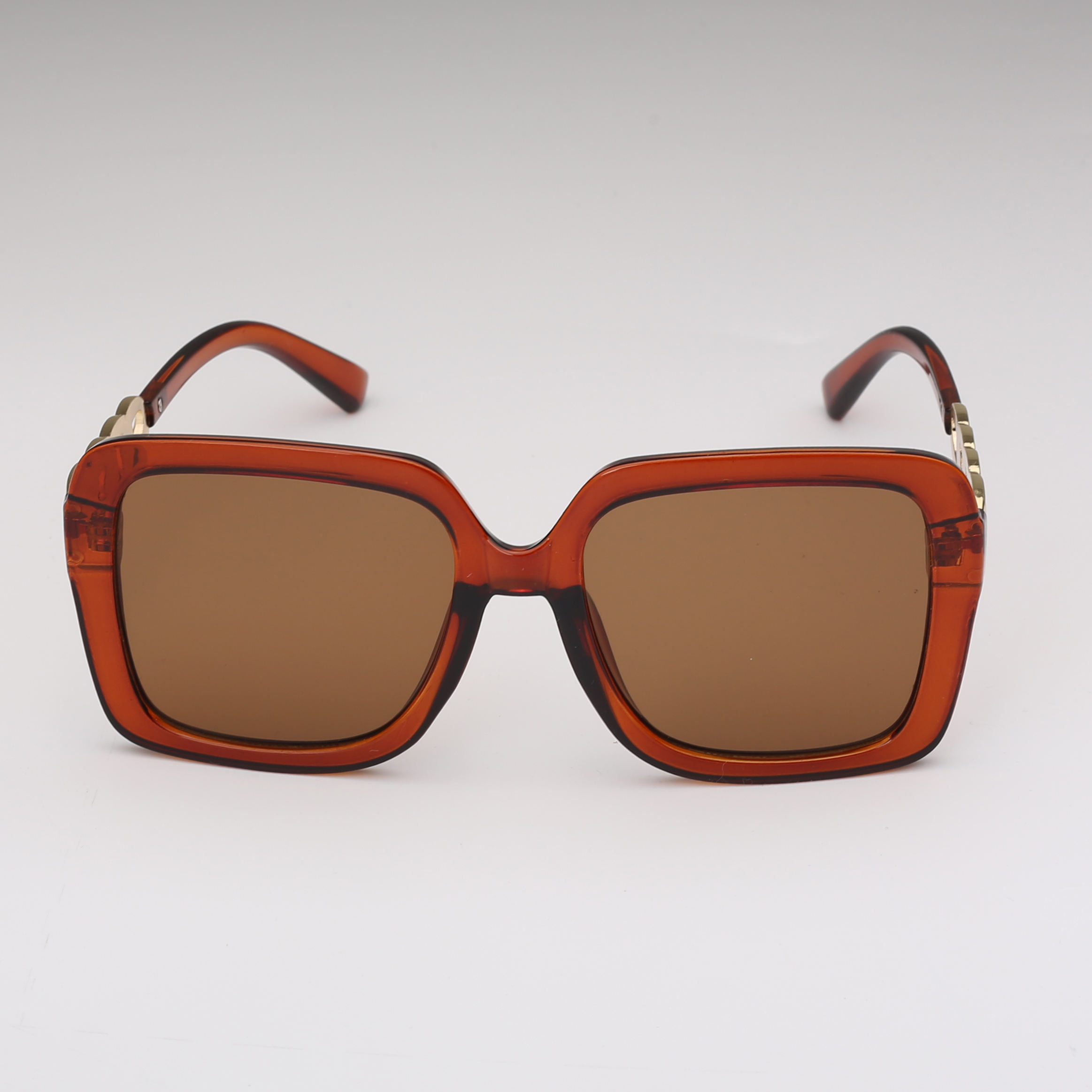 สีน้ำตาล