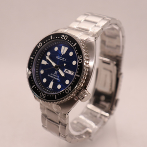 Nouvelle montre mécanique pour homme, tendance et populaire, bracelet en acier inoxydable, épaisseur du boîtier de 12 mm, affichage du cadran bleu avec aiguilles - Product Image 1