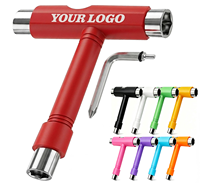 Promotion Outil multifonction portable avec logo personnalisé, tournevis et clé en T pour sports extrêmes, fêtes et skateboard