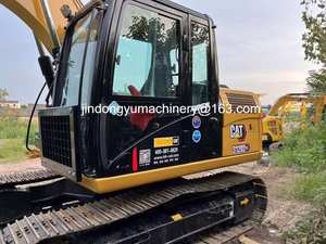 Excavatrice sur chenilles Caterpillar 312D d'occasion, modèle CAT312, provenance Japon, en bon état et à prix raisonnable, à vendre - Product Image 4