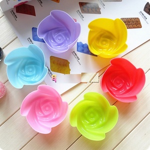 Factory Direct Food Grade Silicone Reusable Baking Cups Muffin Liners Non-Stick Cup Silicone Cupcake - Product Image 1